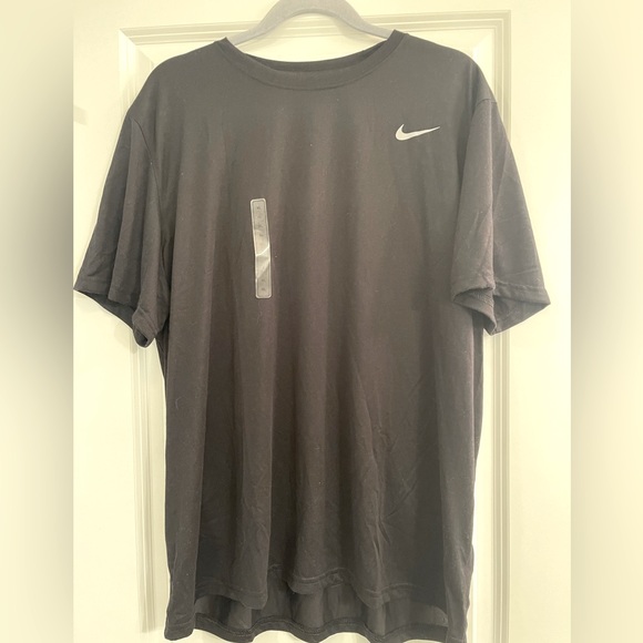 Nike Other - Men’s Nike Short-sleeve T-shirt, Size XL